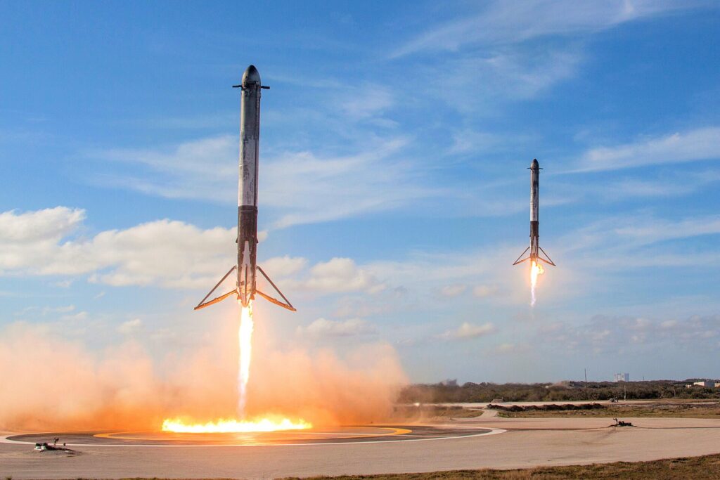 SpaceX (SPCX) bondit de 7,35 % : trois lancements en 13 h et le contrat IA de Google à plein tarif