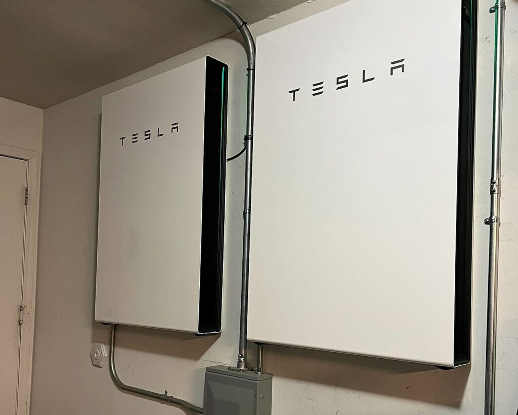 Tesla : les Model 3 et Model Y neufs peuvent désormais alimenter la maison en cas de coupure