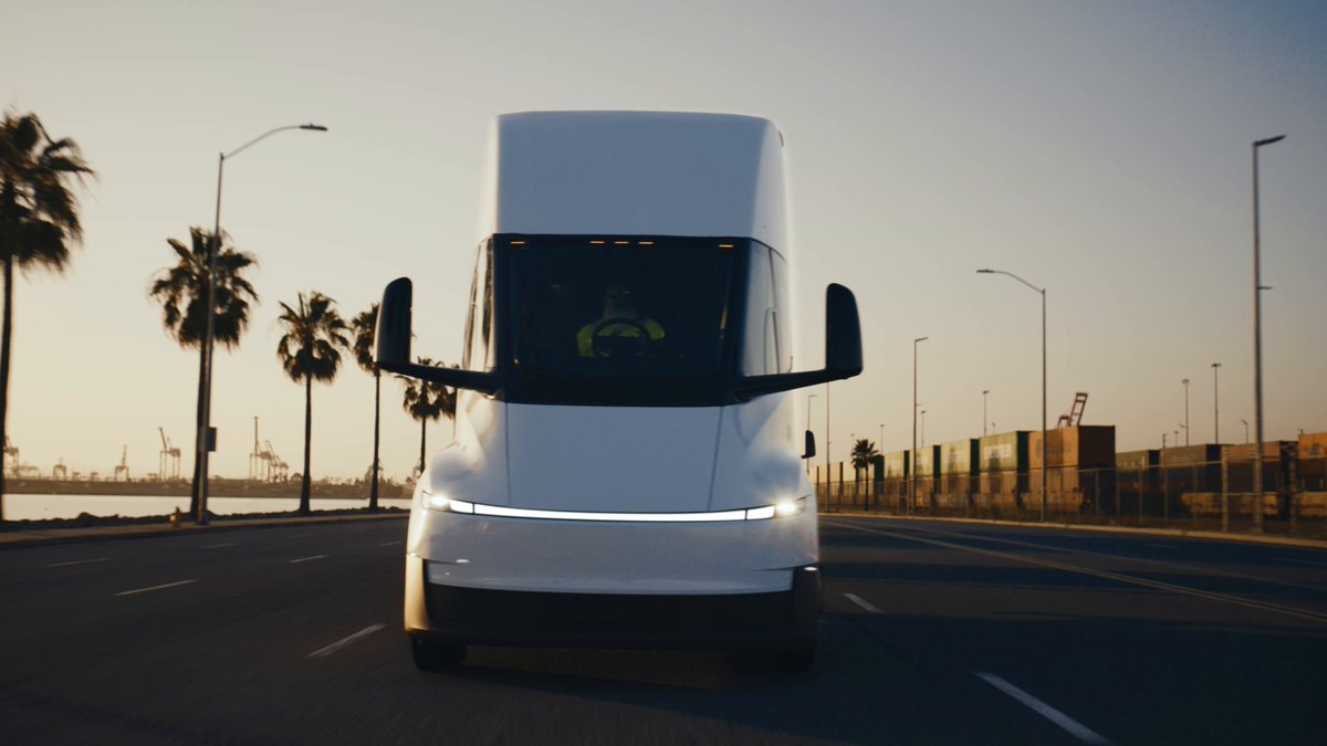 Electrek / cobertura Tesla Semi