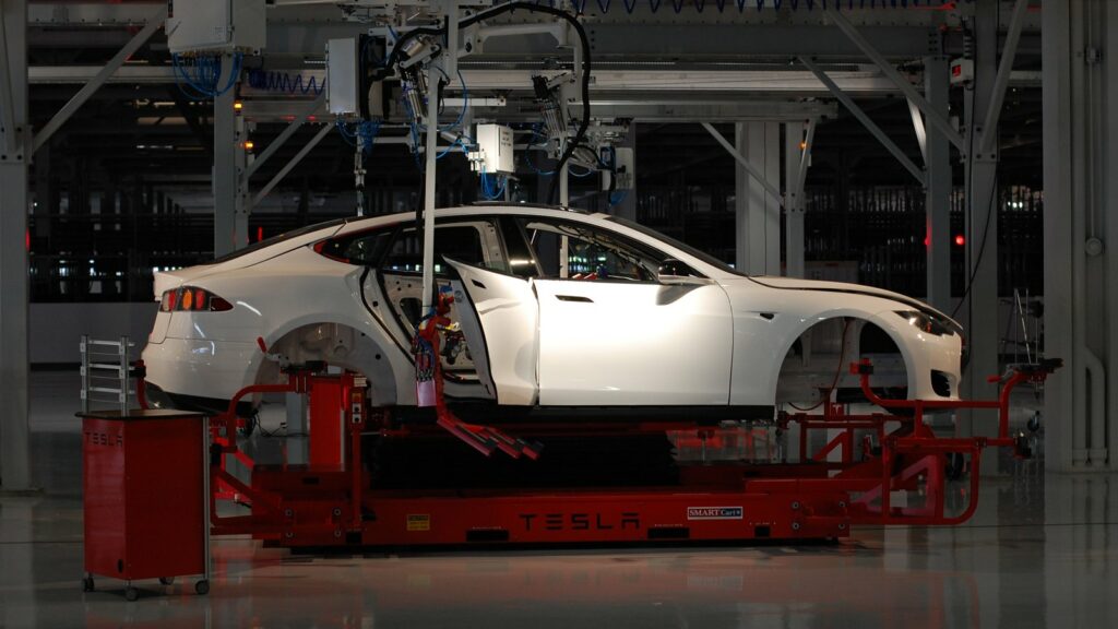 Résultats de Tesla au troisième trimestre : un bénéfice ajusté meilleur que prévu, mais un résultat d&rsquo;exploitation en chute de 56 %