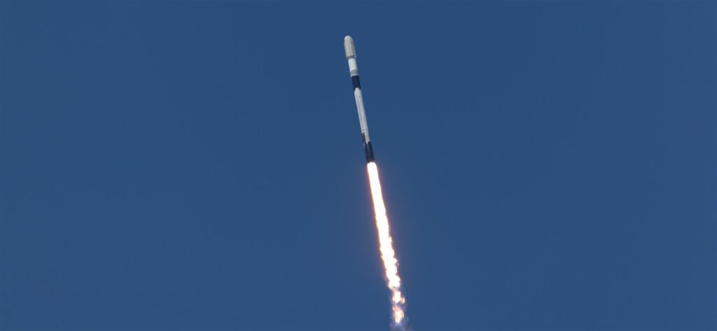 Transporter-18: 130 payloads rideshare, booster au LZ-4 Vandenberg